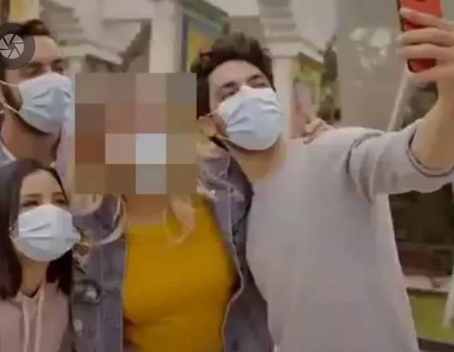 Hur man suddar ansikten i valfri video - Android