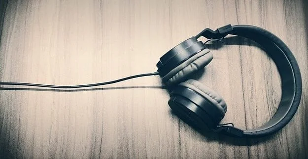 Rregulloni kufjet që nuk zbulojnë Google Meet