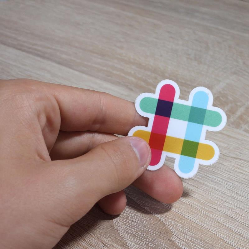 Com utilitzar les reaccions emoji a Slack