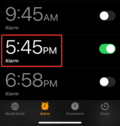 3 måter å slå av slumring på iPhone-alarm