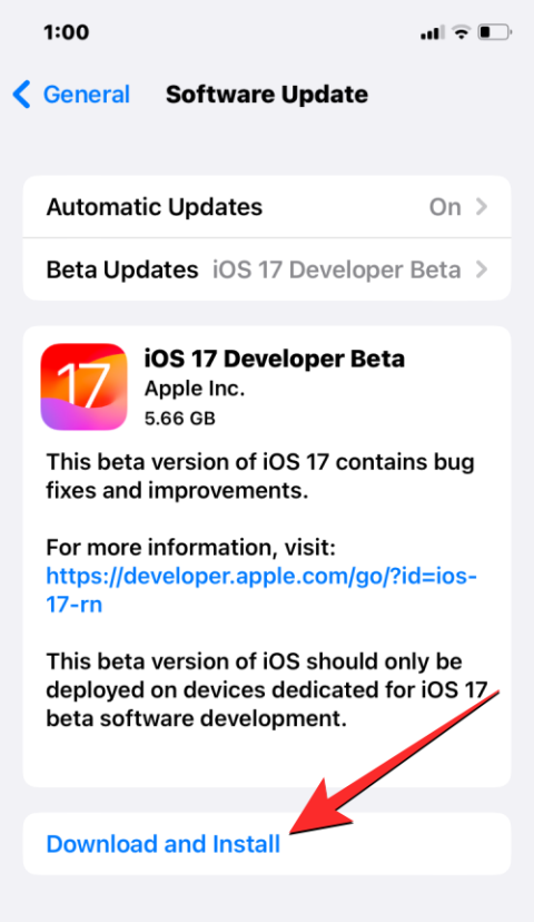 Jak znovu uspořádat aplikace iMessage na vašem iPhone s iOS 17