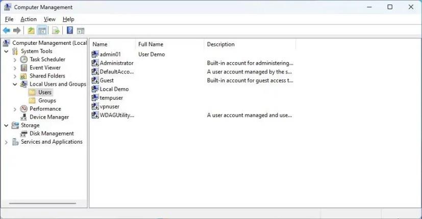 Ako zobraziť všetky používateľské účty v systéme Windows 11
