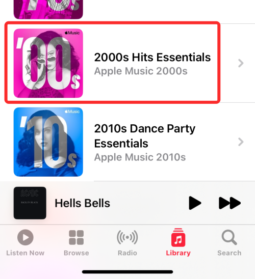 Jak okamžitě přidat skladby do dalšího přehrávání v Apple Music na iPhone