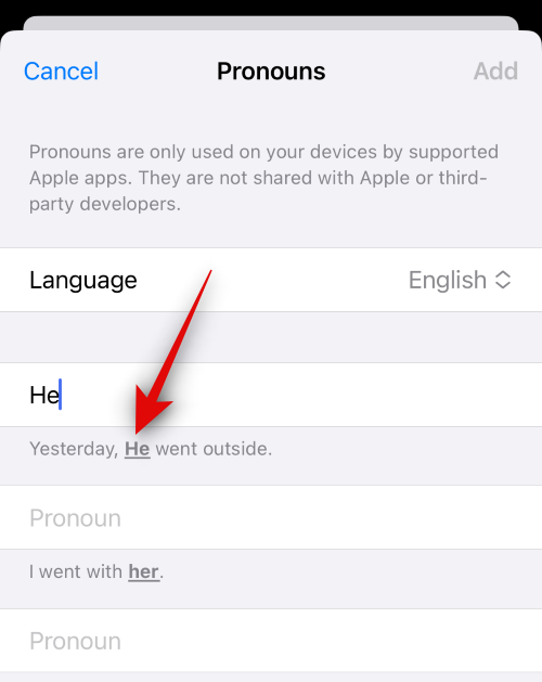 Névmások hozzáadása egy névjegyhez iOS 17 rendszeren