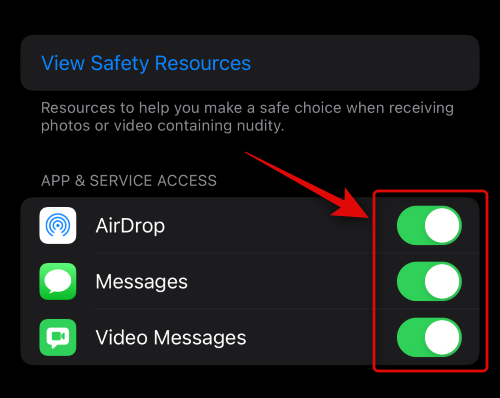 Mi az a kényes tartalomra vonatkozó figyelmeztetés az iOS 17 rendszeren, és hogyan engedélyezheti?