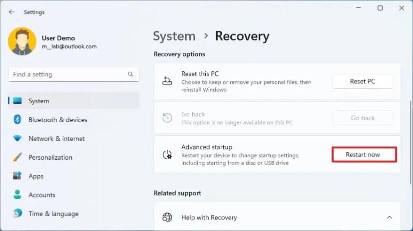 Jak povolit virtualizaci hardwaru v UEFI (BIOS) ve Windows 11