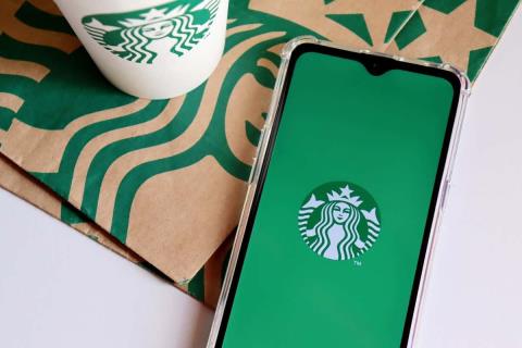 A Starbucks alkalmazás nem működik? 9 módszer a javításra