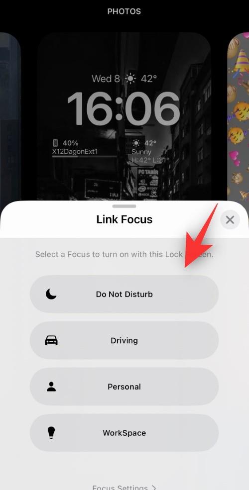 A lezárási képernyő összekapcsolása a fókusz móddal az iPhone készüléken iOS 16 rendszeren