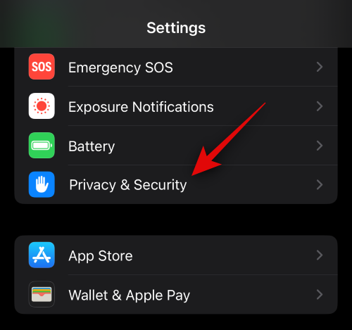 Mi az a kényes tartalomra vonatkozó figyelmeztetés az iOS 17 rendszeren, és hogyan engedélyezheti?