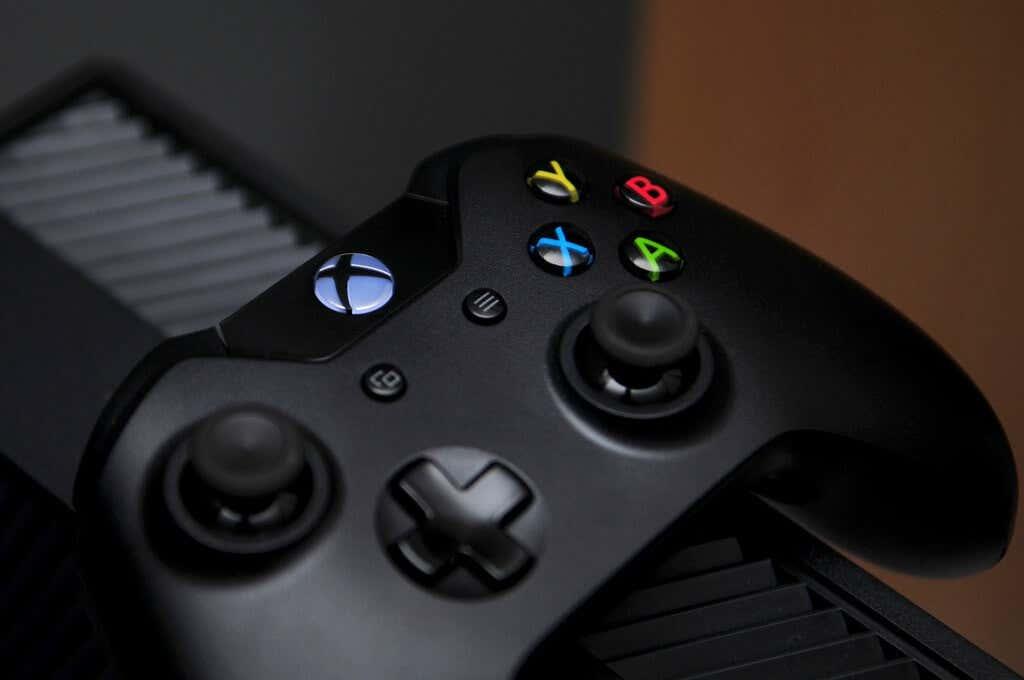 Varför din Xbox One slås på av sig själv (och 10 sätt att åtgärda problemet)