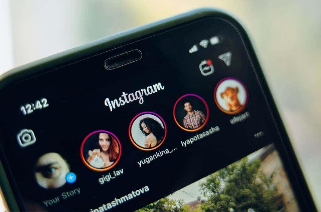Er dine Instagram-historier slørede?  Top 13 måder at løse