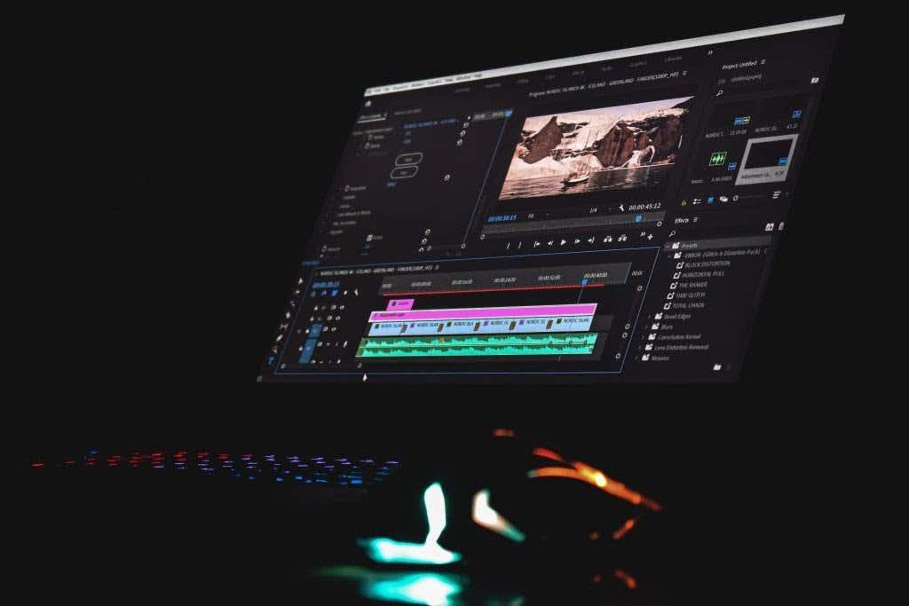 Com afegir transicions a Adobe Premiere Pro