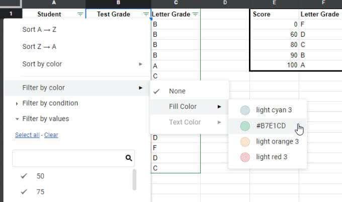 Slik sorterer eller filtrerer du etter farge i Google Sheets