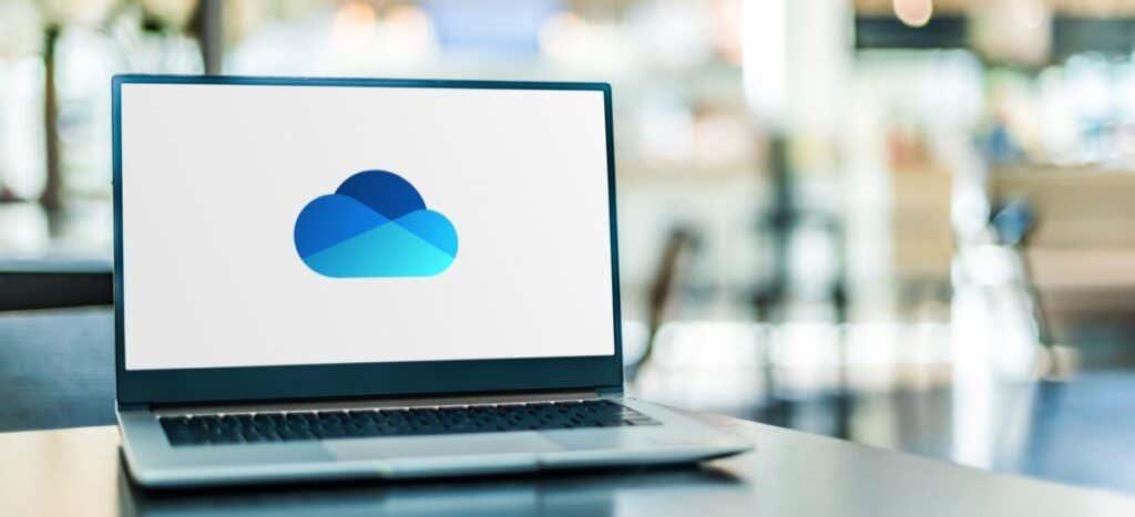 Com aconseguir que OneDrive deixi d'enviar records per correu electrònic