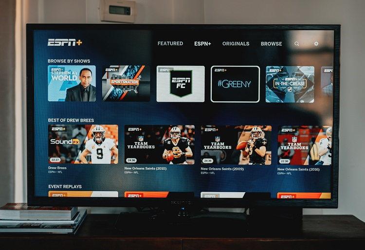 4 millors serveis de streaming de l'NBA el 2021