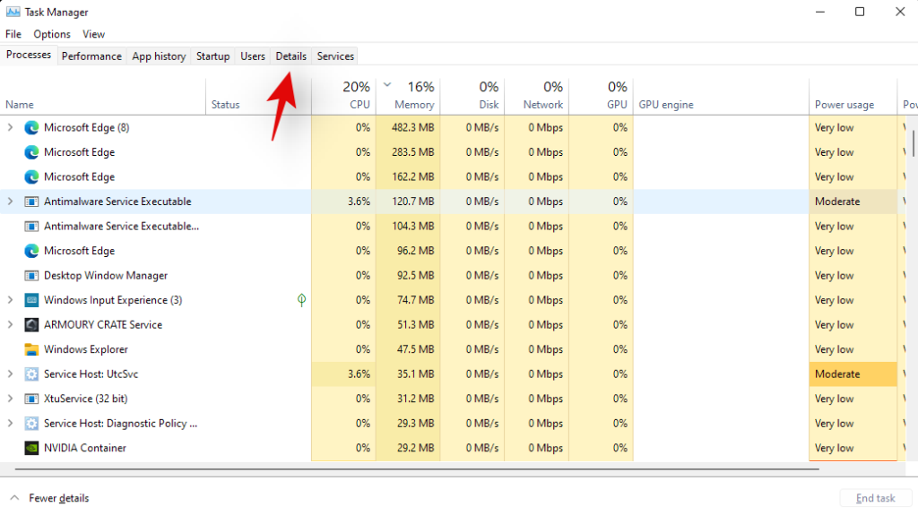 Si të fshehni distinktivët në ikonat e shiritit të detyrave në Windows 11